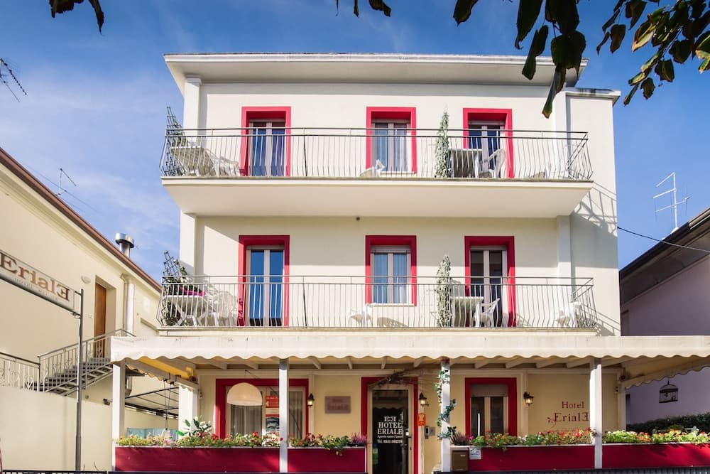 Hotel Eriale