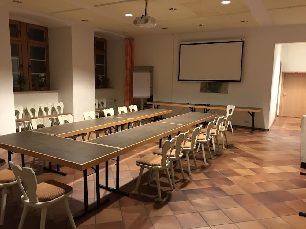 Toplantı salonu/imkânları