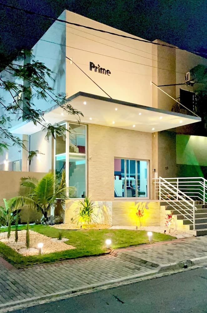 Konaklama yerinin ön cephesi