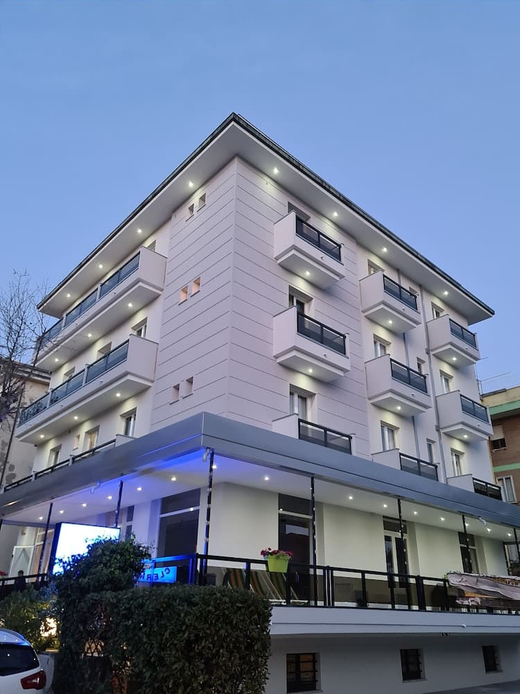 Beach Hotel Clerice