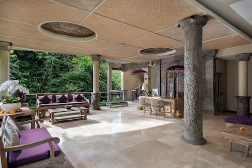 Pramana Watu Kurung Resort
