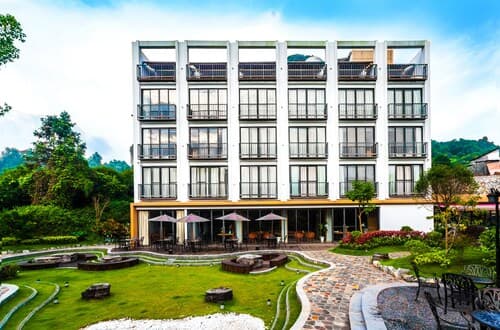 Courtyard Hotel – Li River Branch