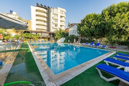 AliBabam Apart Otel Kuşadası