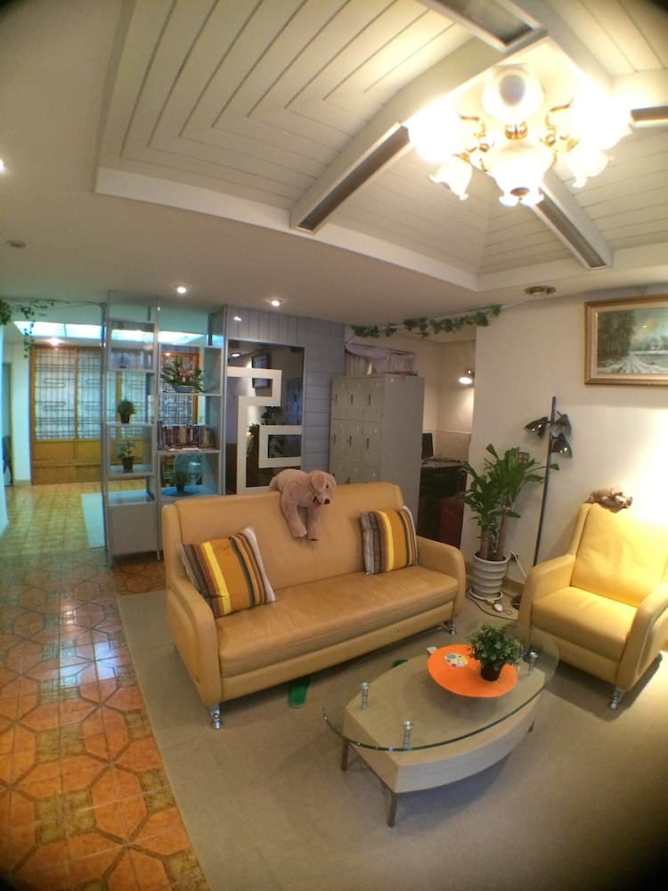 Star House 2