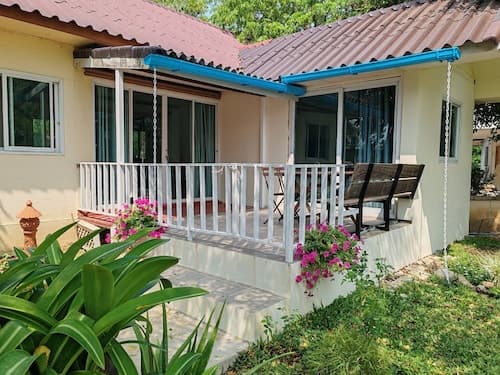 Les Collines Resort