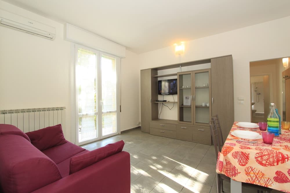 Villa Pineta Apartments
