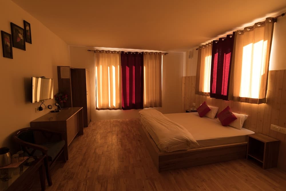 Radhu's Boutique Inn