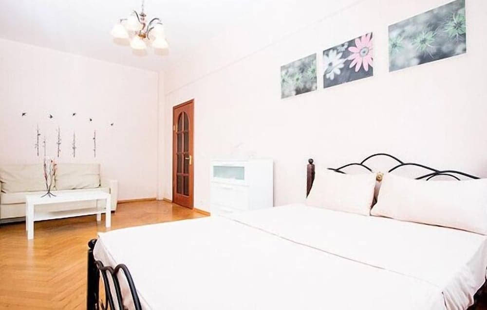 Apartlux on Karetnyy Ryad