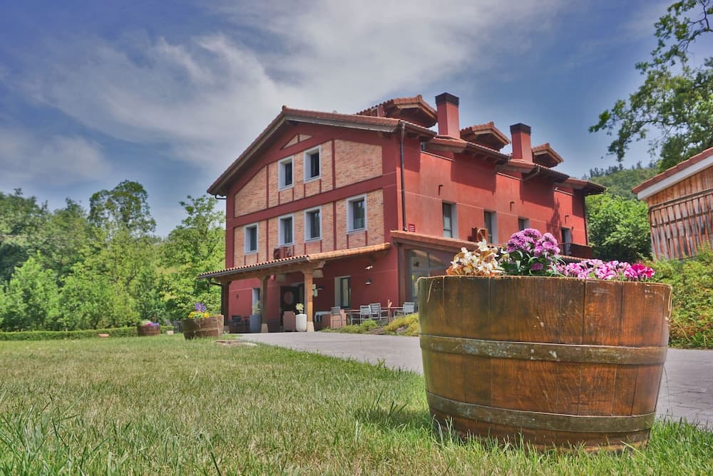 Hotel Sagarlore