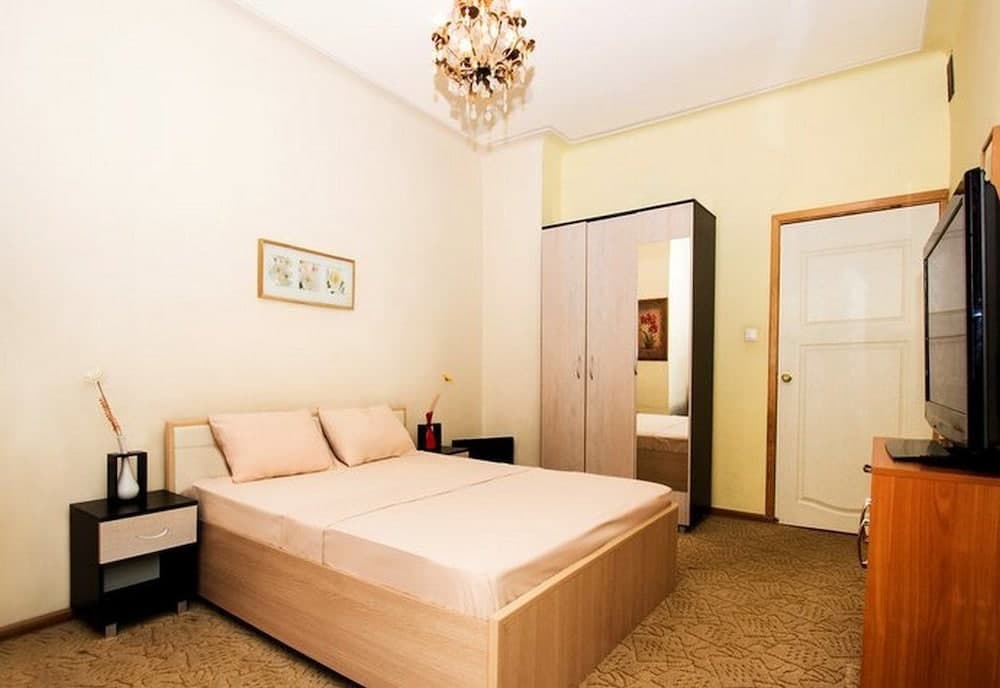 ApartLux Kremlyovskaya