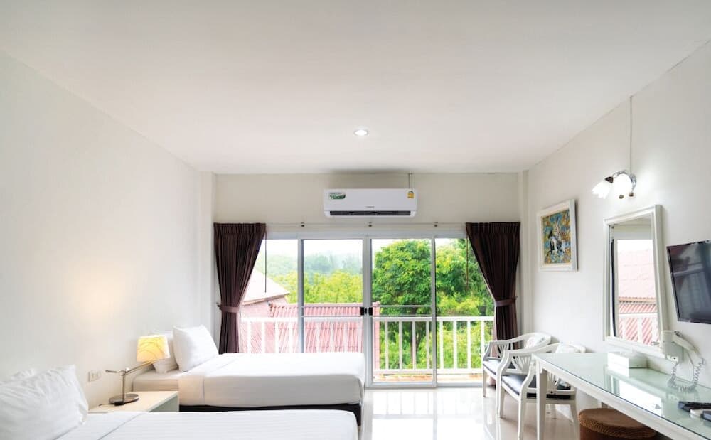 Phukaew Resort & Adventure Park