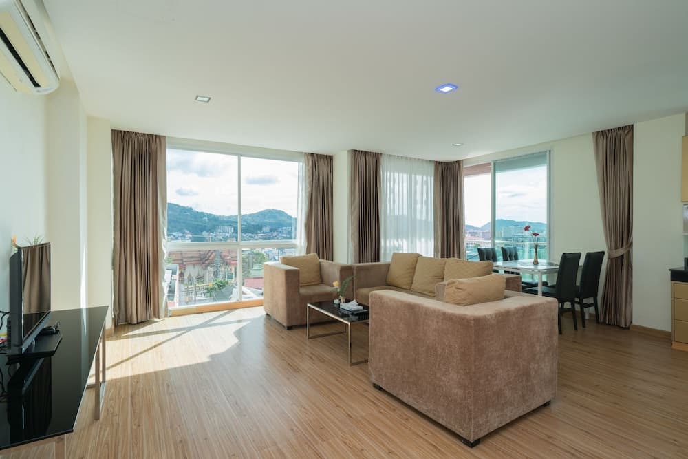 GoldStone Residency Patong , Phuket