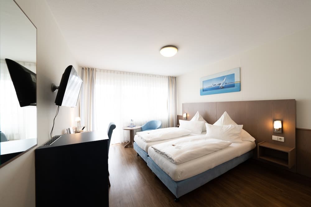ates Hotel Straßburg - Kehl