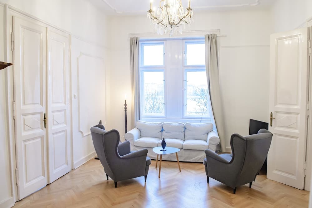 Pelicanstay in Buda Historical District