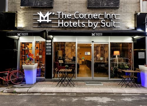 The Corner Inn Hotels By Suit