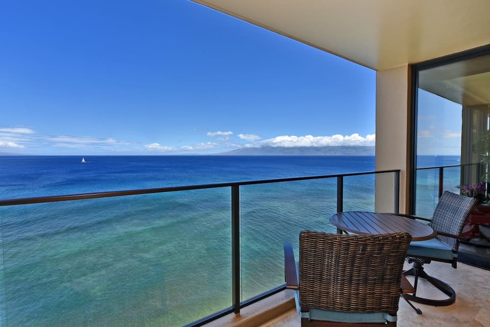 Mahana Resort #1205 1 Bedroom Condo by RedAwning