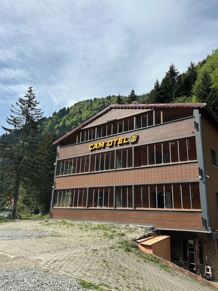 Çam Otel 2