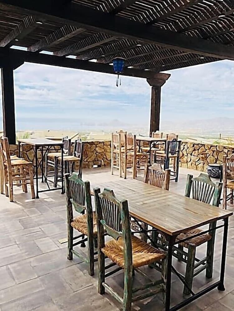 Açık havada yemek servisi