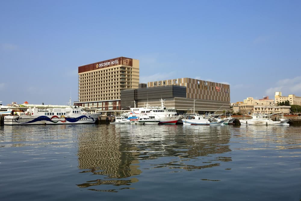 Discovery Hotel