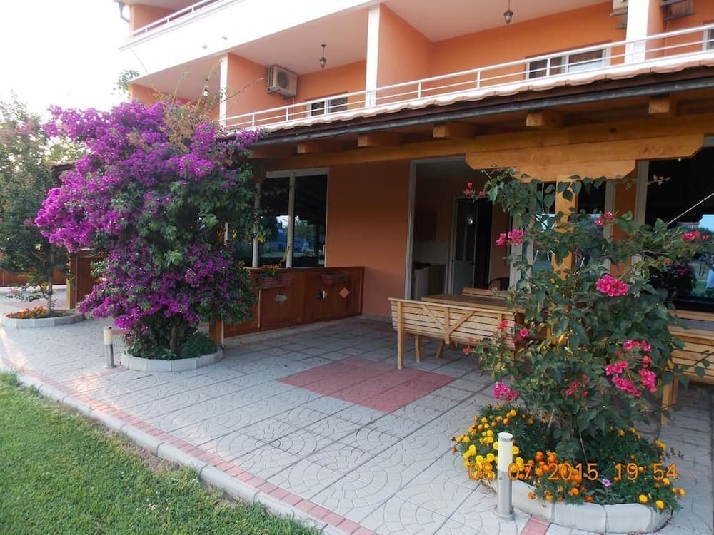 Delfini Apartments