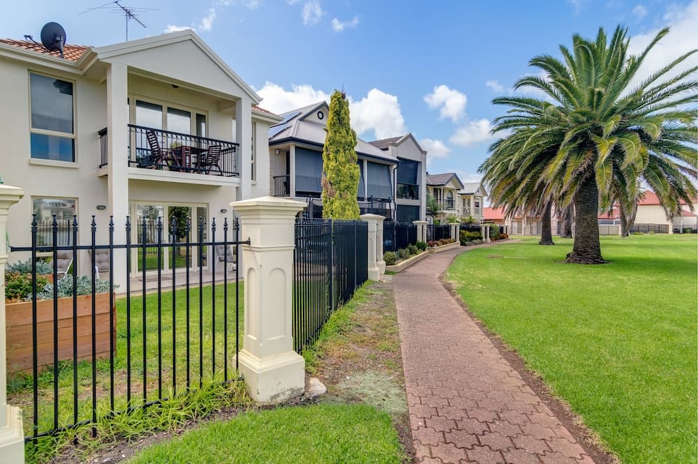 Port Adelaide Harbourside Home