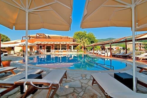 Riviera Perdika Hotel