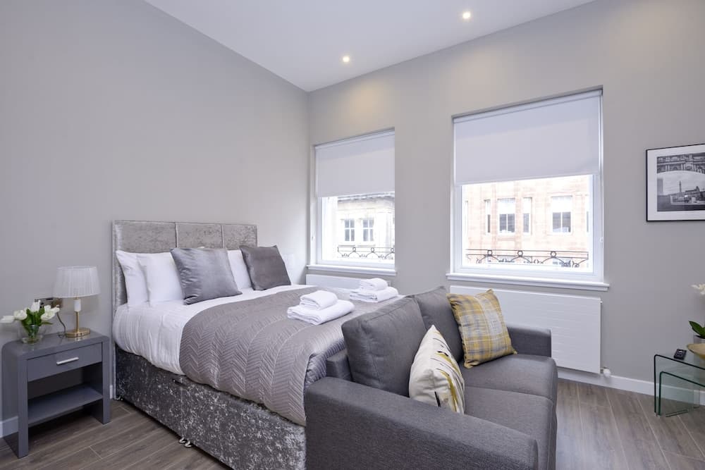 Nelson Mandela Place