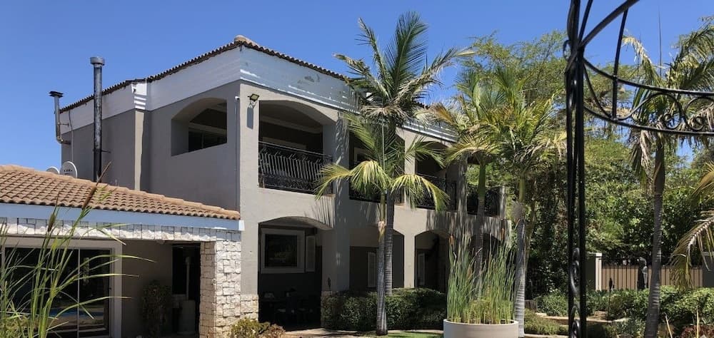 African Palm Cottage