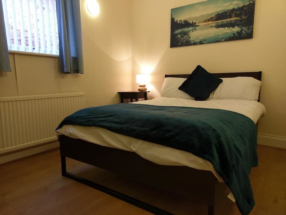 Jaylets Budget Leicester