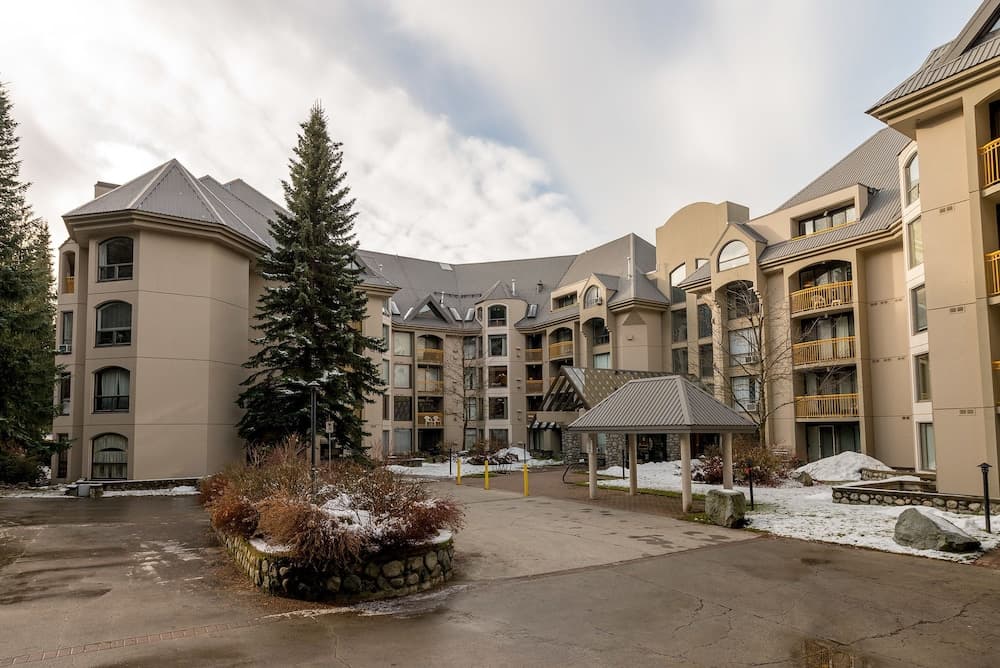 Konaklama yerinin ön cephesi