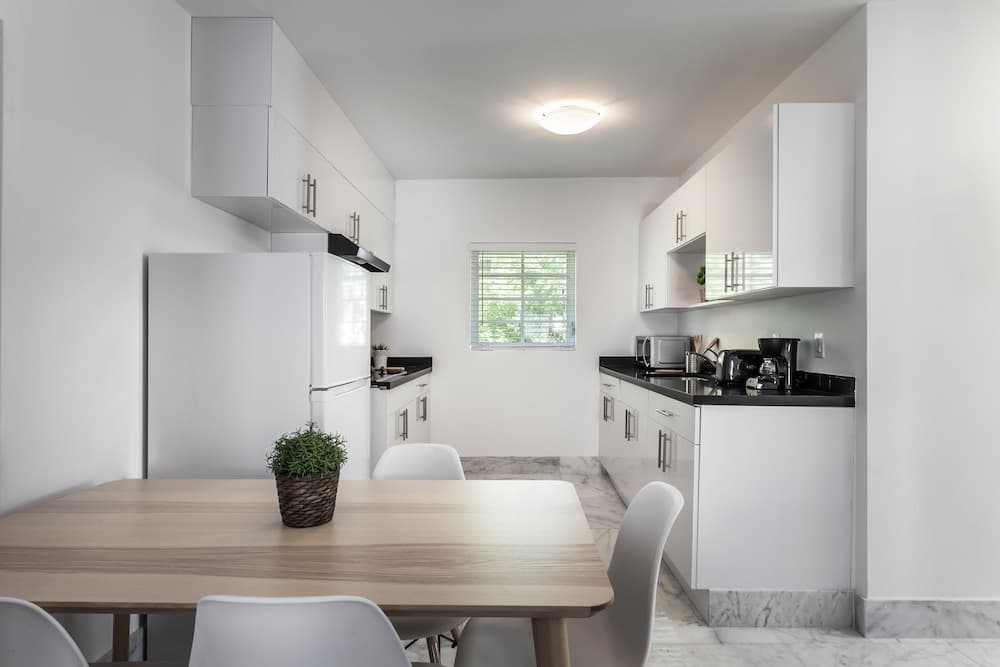 South Beach Suites on Alton