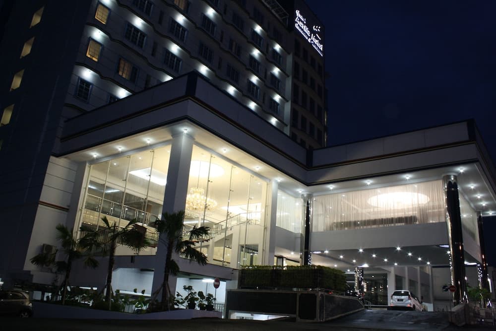Grand Asrilia Hotel