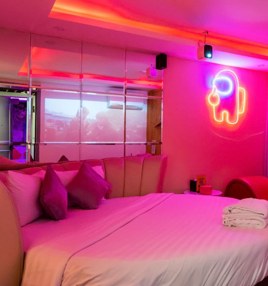 Cupid Hotel