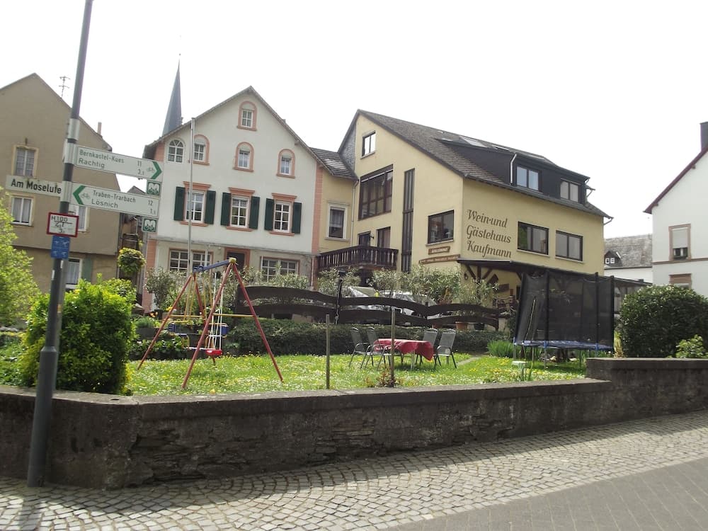 Weingut & Gästehaus Kaufmann-Schneider