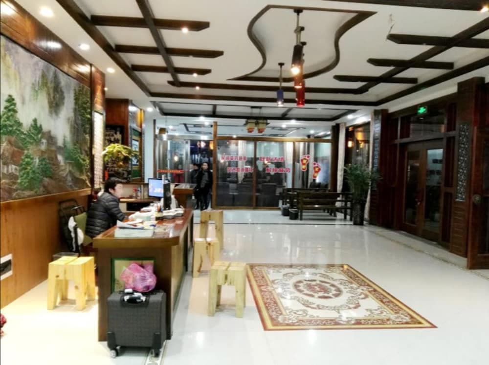 Qijiayi Theme Hostel No.2 Shop