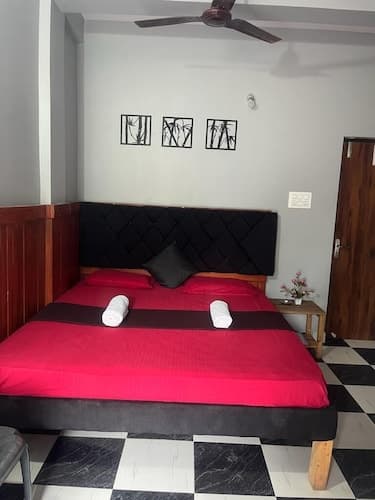 Casa Almeida Guest House