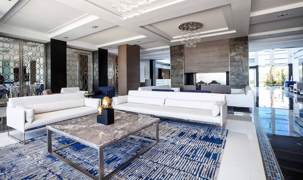 Lobi dinlenme salonu