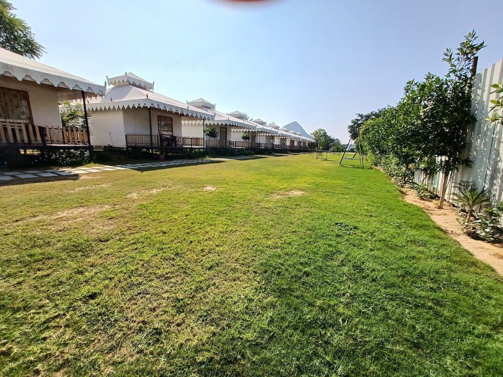 Royal Pushkar Camps