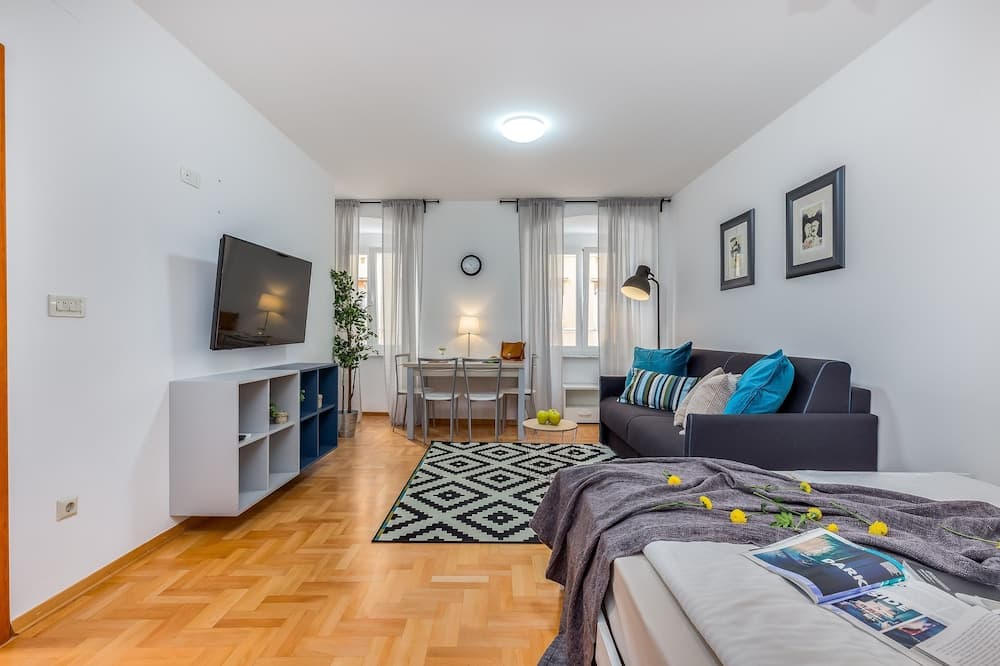 Main Street Apartments