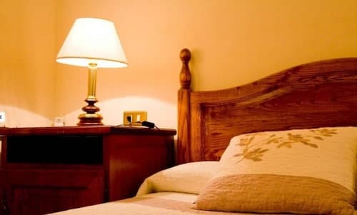 Hostal las Coronas
