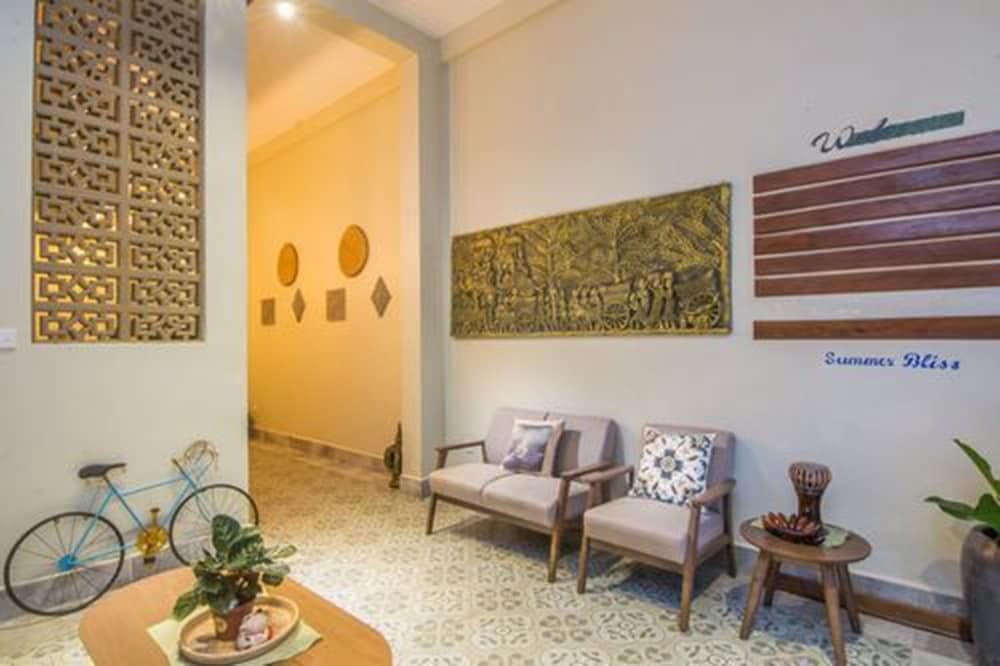 Lobi dinlenme salonu