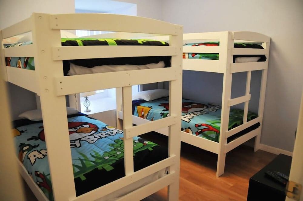 Paradise Cay #1 - 3 Bed 3 Baths Townhome