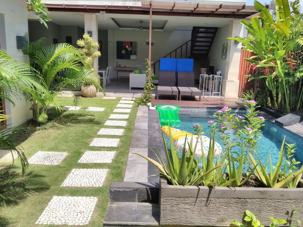 Sunshoot Villa Sandat