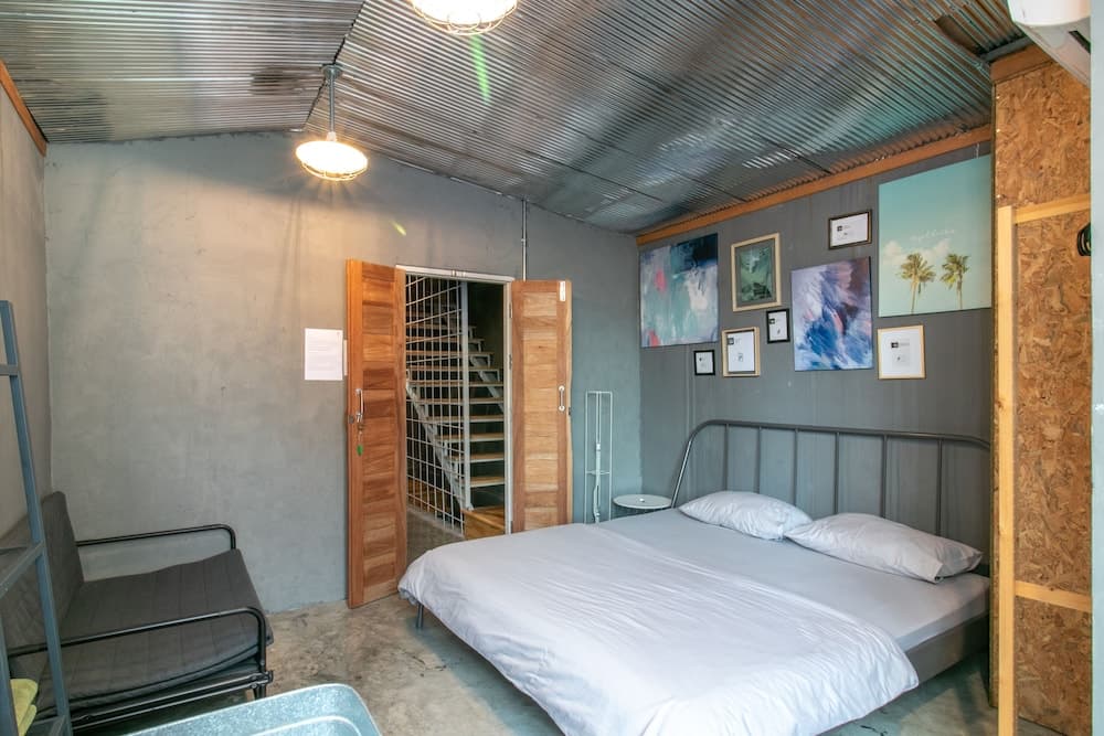 Zhelter'BKK - Hostel