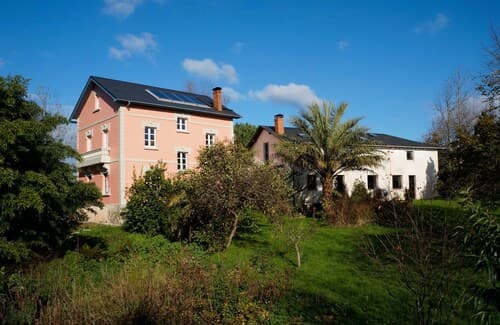 Apartamentos La Collada