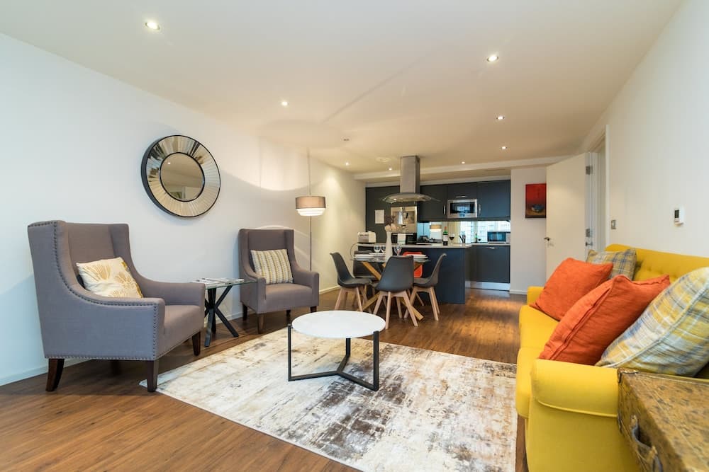 Austin David Apartments - Stylish