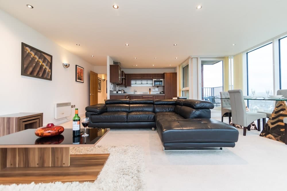 Austin David Apartments - New Island