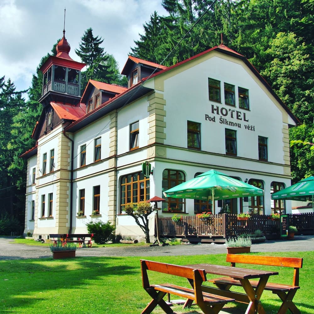 Hotel Pod Šikmou Věží