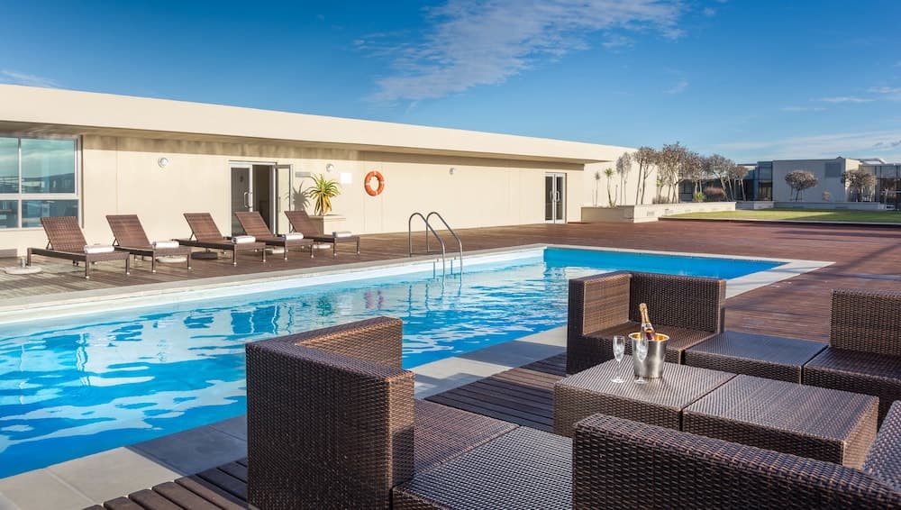 Lagoon Beach Hotel Apartments