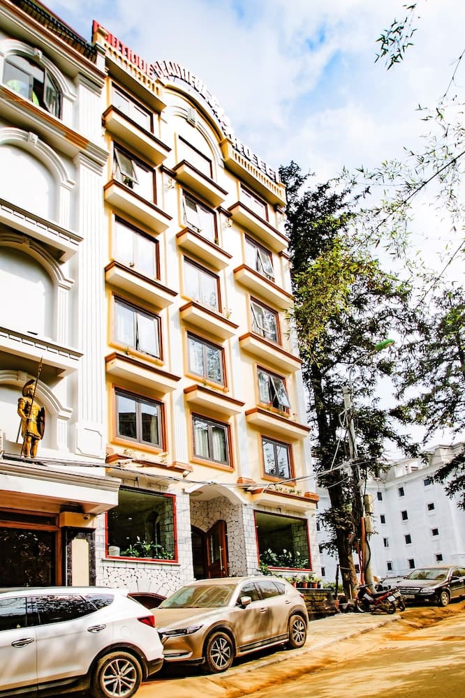 BEAUTIFUL SAPA HOTEL